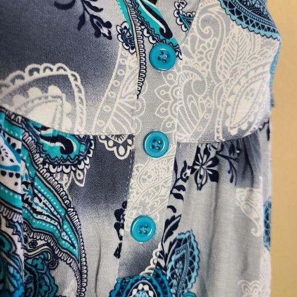 NWT Bebonnie Paisley Top - Picture 4 of 8